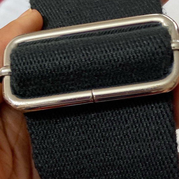 NWT Calvin Klein Millie Crossbody Two- Tone Tote Bag In Blue Size OS. - Picture 5 of 8